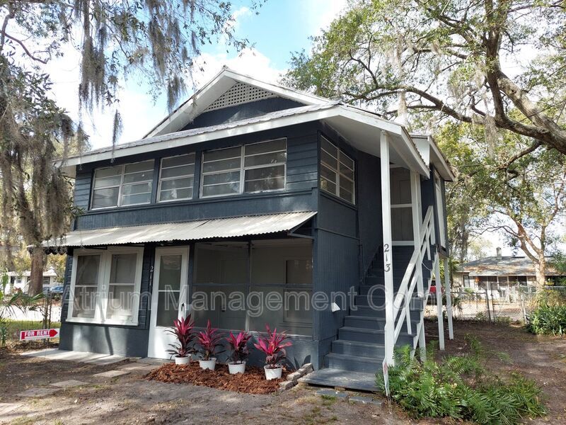 Charming 1 Bedroom/1 Bathroom - Downtown Lakeland Apartment property image
