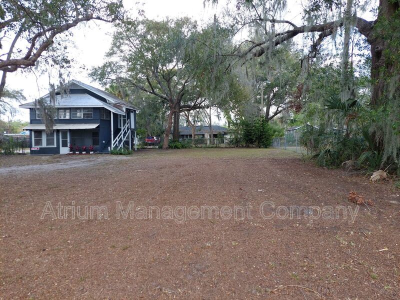 Charming 1 Bedroom/1 Bathroom - Downtown Lakeland Apartment property image