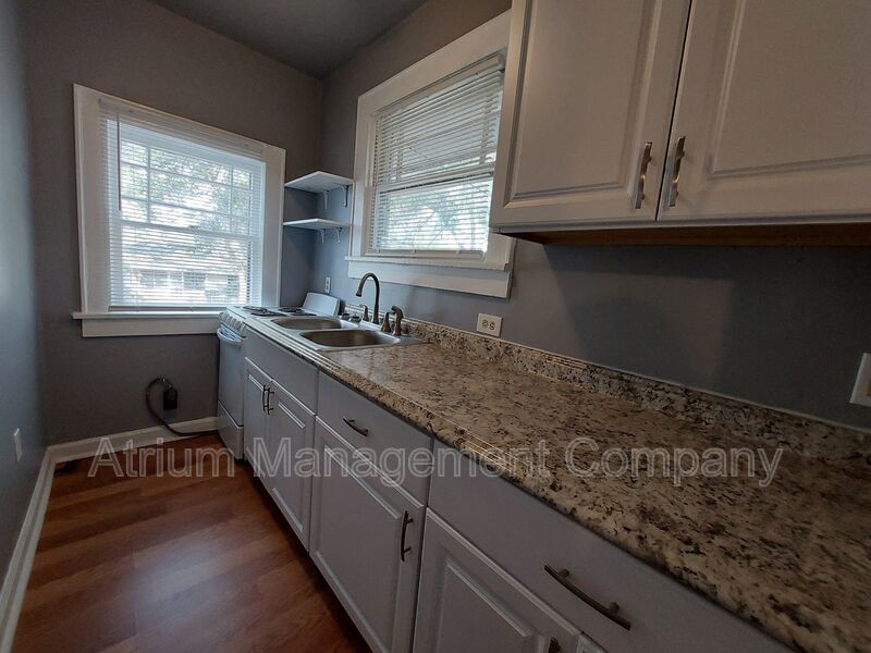 Charming 1 Bedroom/1 Bathroom - Downtown Lakeland Apartment property image