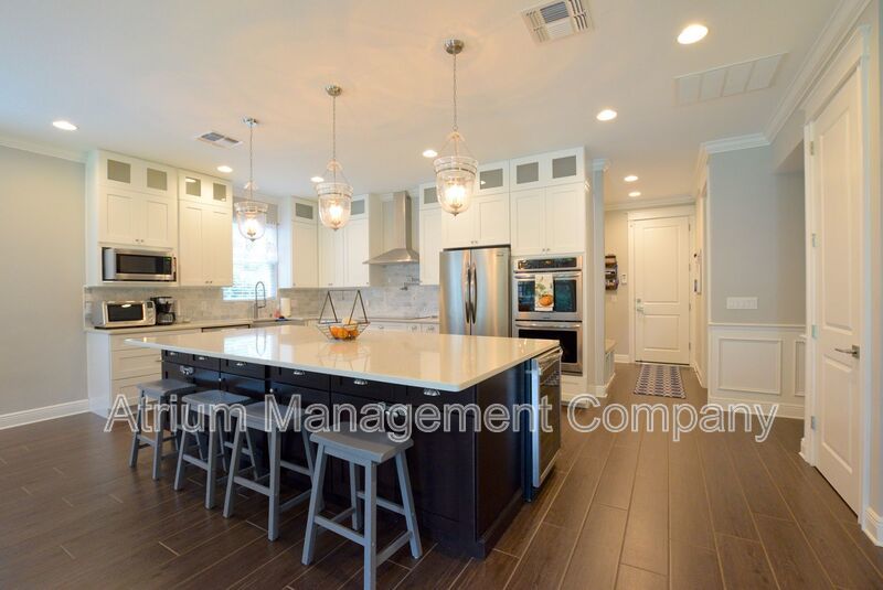 Immaculate 3 Bedroom 2.5 Bathroom w/ Bonus Gated Home! property image