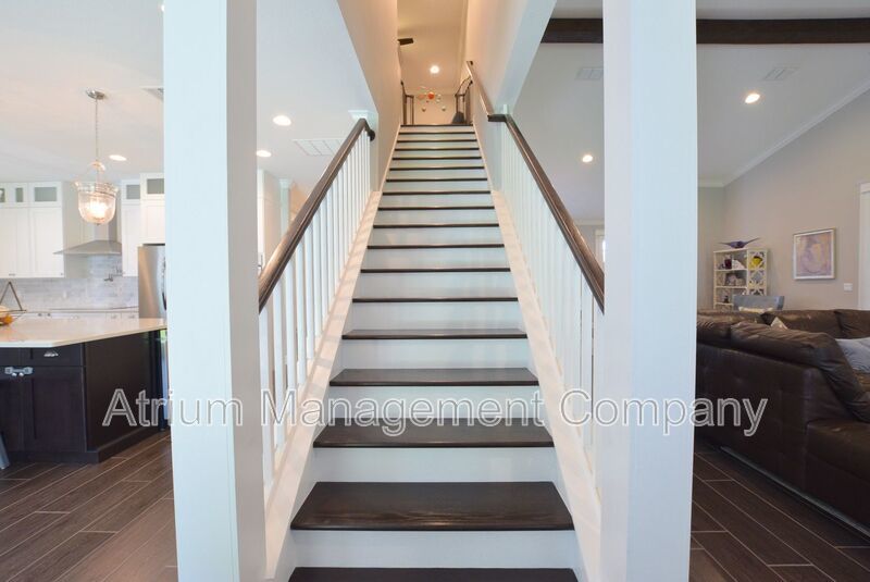 Immaculate 3 Bedroom 2.5 Bathroom w/ Bonus Gated Home! property image