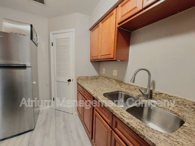 Beautiful 2 Bedroom, 1 Bathroom Condo in the Lake Bentley Shores Community of Lakeland property image