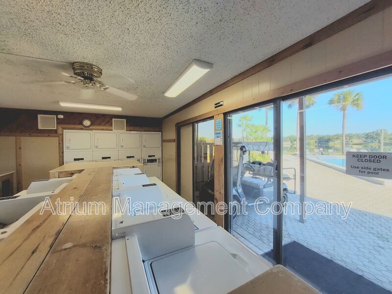 Beautiful 2 Bedroom, 1 Bathroom Condo in the Lake Bentley Shores Community of Lakeland property image