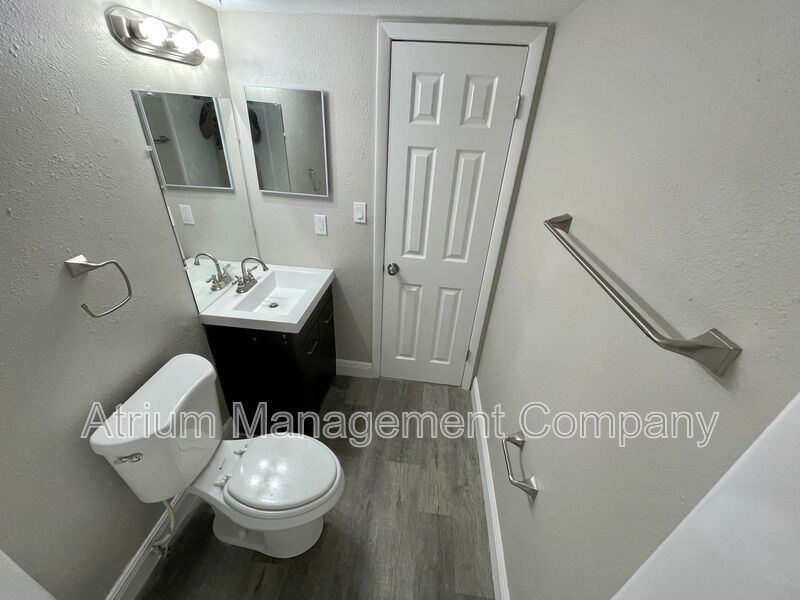 Brand New SEMINOLE HEIGHTS On The River Apartment! property image