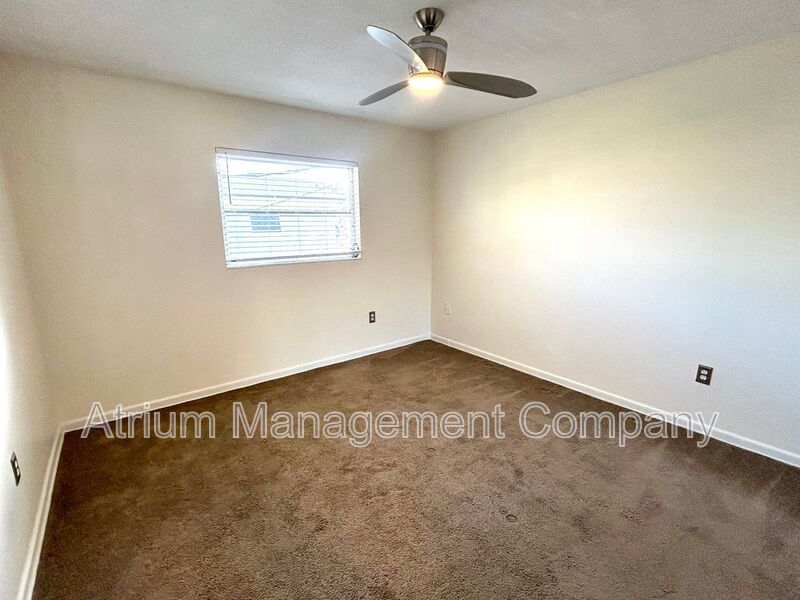 Beautiful College Park 2/1 available NOW!!! property image