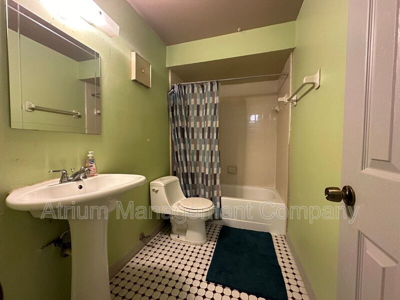 Efficient Living in a Vibrant, Eco-Conscious Setting | Minutes from UCF property image