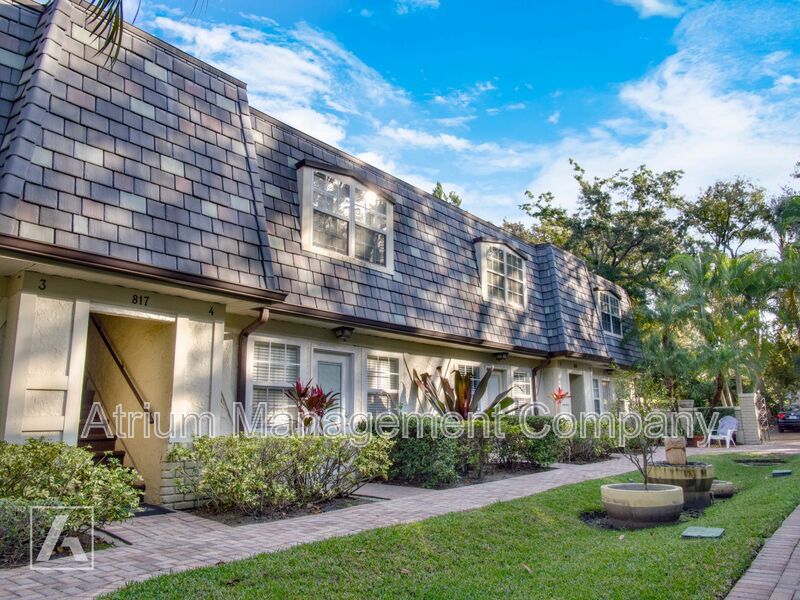 Highland Flats: Rare Find in the Heart of Orlando property image