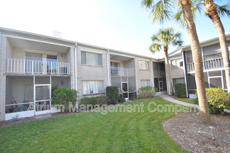 Charming 2-Bedroom Condo in Scenic Winter Park’s Mead Gardens Community property image