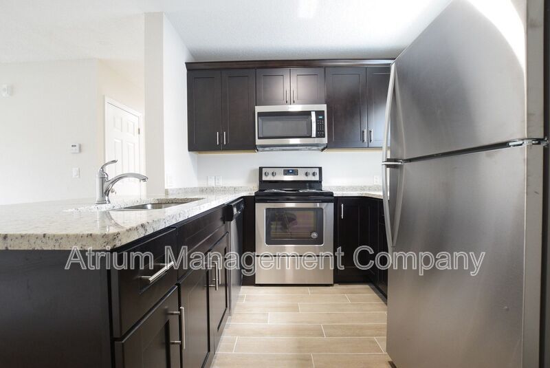 6 weeks free: Modern 3 Bedroom 2 Bathroom For Rent in Orlando, FL!!! property image