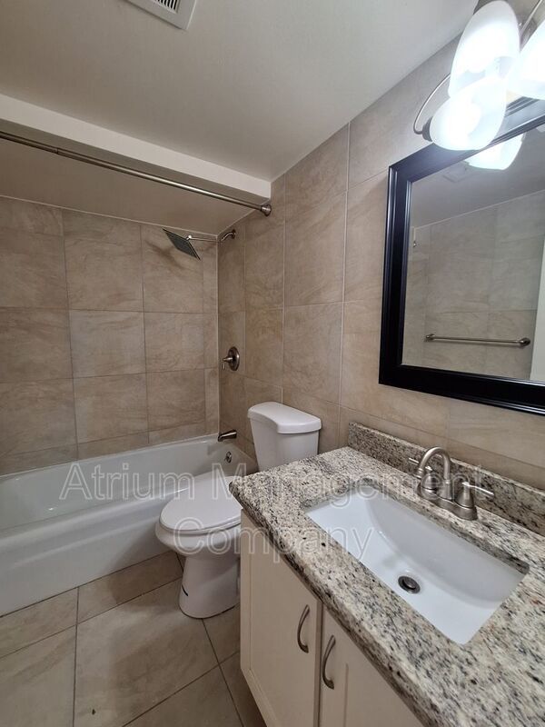 Charming 2-Bedroom Condo in Scenic Winter Park’s Mead Gardens Community property image