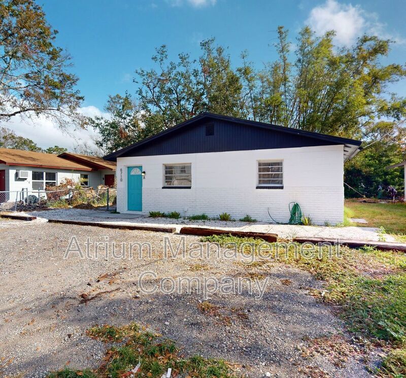 NEWLY RENOVATED 2 Bedroom 1 Bathroom Home in SOUTH TAMPA!! property image