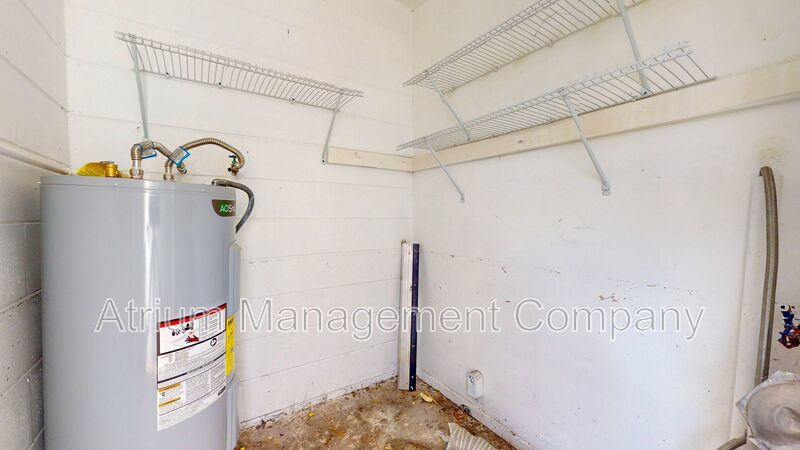 NEWLY RENOVATED 2 Bedroom 1 Bathroom Home in SOUTH TAMPA!! property image