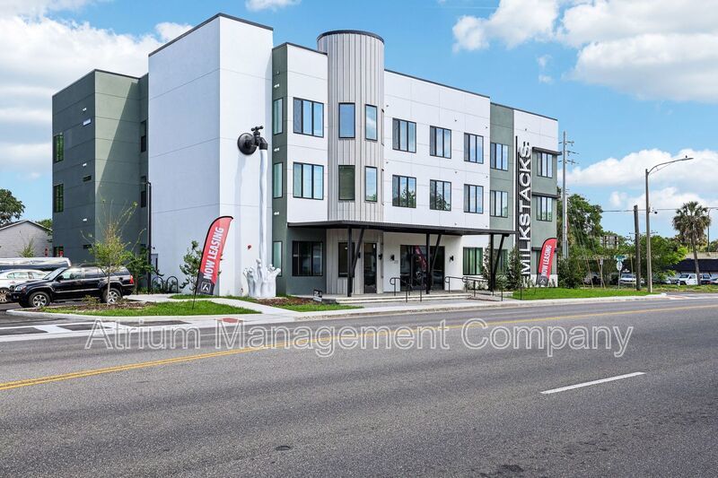 The Milk Stacks: Boutique Luxury Living in Downtown Orlando's Milk District ONE MONTH FREE!!!! property image