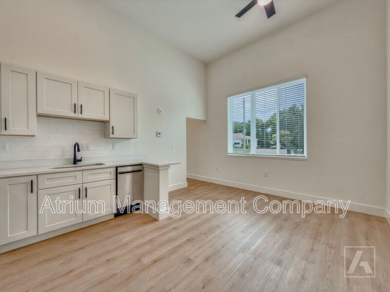 The Milk Stacks: Boutique Luxury Living in Downtown Orlando's Milk District ONE MONTH FREE!!!! property image