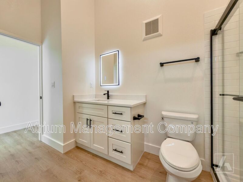 The Milk Stacks: Boutique Luxury Living in Downtown Orlando's Milk District ONE MONTH FREE!!!! property image