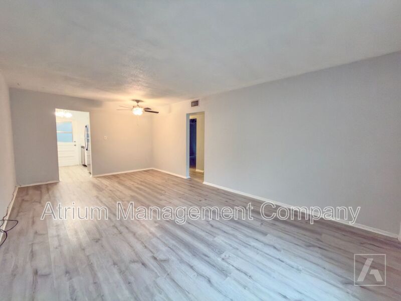 Renovated 2 Bed 1 Bath Apartment for Rent in Orlando, FL Delaney Court property image