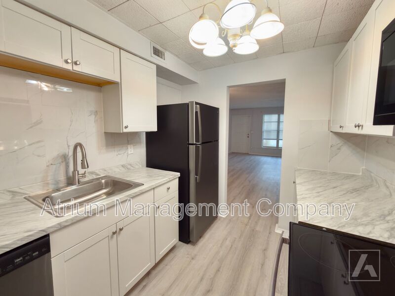 Renovated 2 Bed 1 Bath Apartment for Rent in Orlando, FL Delaney Court property image