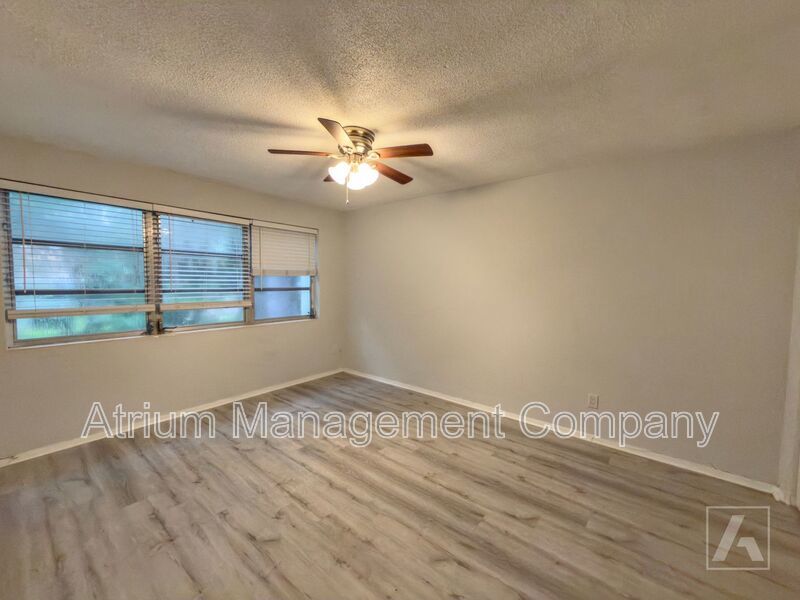 Renovated 2 Bed 1 Bath Apartment for Rent in Orlando, FL Delaney Court property image