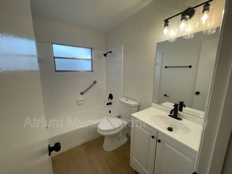 2 BEDROOM 1 BATHROOM, MOVE-IN READY! property image