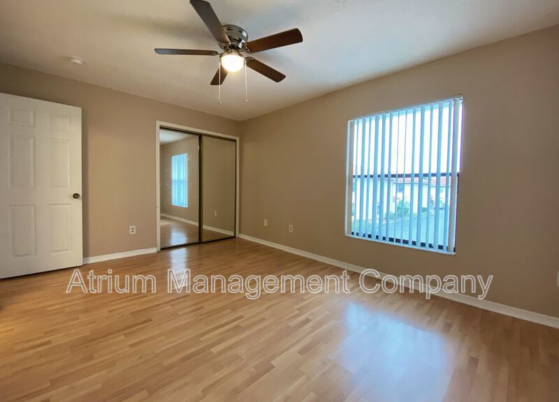 Modern Comfort Meets Convenience: Your 2-Bed, 2.5-Bath Oasis Awaits! property image