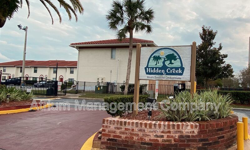 Modern Comfort Meets Convenience: Your 2-Bed, 2.5-Bath Oasis Awaits! property image