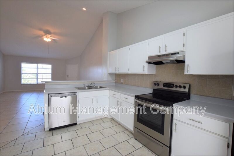 Upgraded 2 Bed 2 Bath Condo for Rent in Winter Park, FL! property image