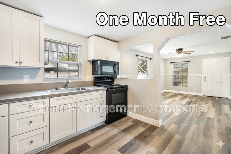 Charming 3-Bedroom Home with Renovated Interior & Large Fenced Backyard – Pet Friendly! One Month Free! property image