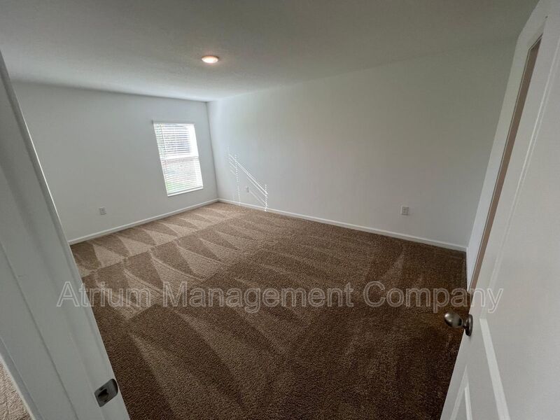 Coming Soon! For a limited time, receive $500 off your first month’s rent!- Beautiful 3Bed/2Bath Home in Haines City property image