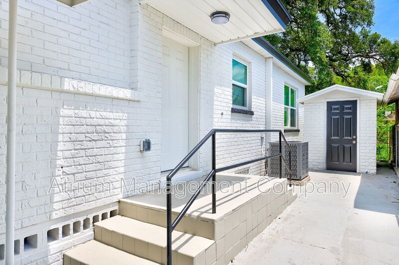 Introducing the Jewel of Ybor City: A Fully Renovated 3 Bedroom Home! property image