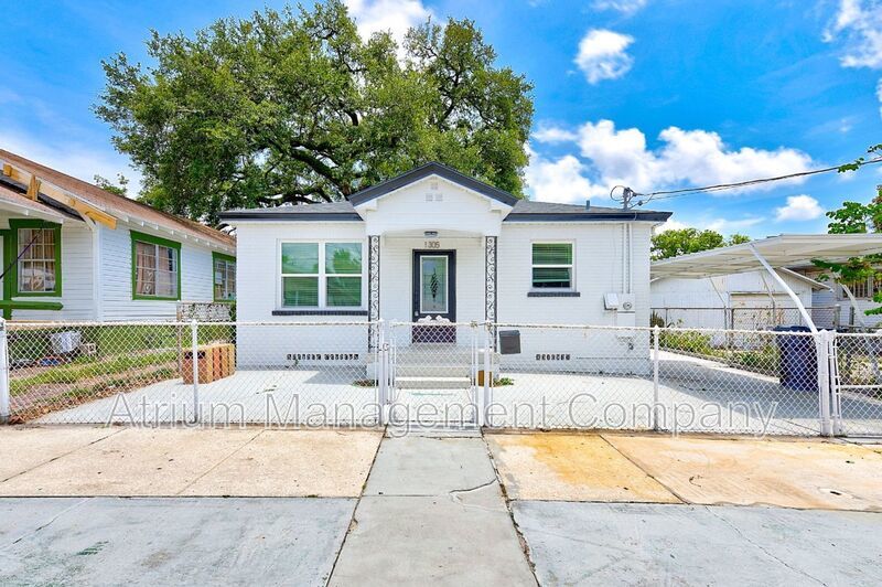 Introducing the Jewel of Ybor City: A Fully Renovated 3 Bedroom Home! property image