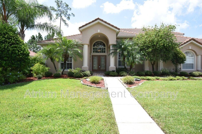 Spacious 4 Bed, 4 Bath + Bonus Room Gated Pool Home in Lake Mary, FL – Magnolia Plantation property image