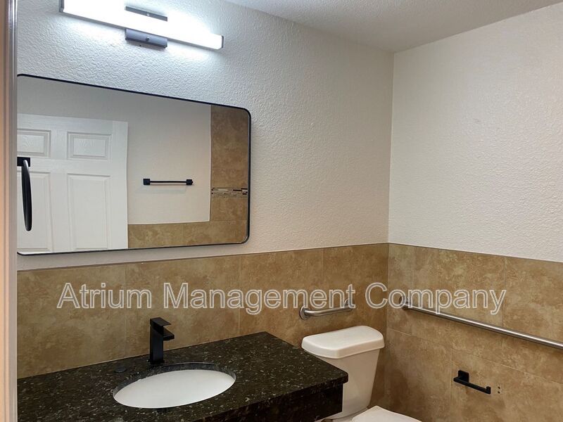 Gorgeous, Fully Renovated 4 Bedroom Winter Park Home AVAILABLE NOW! property image