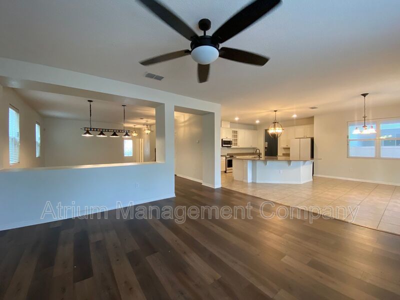 Stunning 5 Bedroom Pool Home in Orchard Hills near Hamlin & The Grove property image