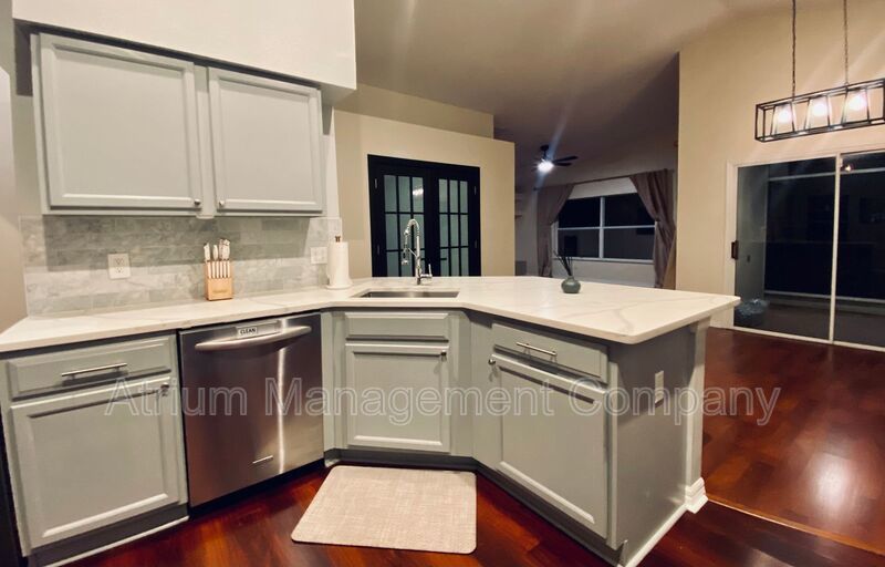 Beautiful 3 Bedroom Home in the Exclusive Gated Community of Stoneybrook West! property image