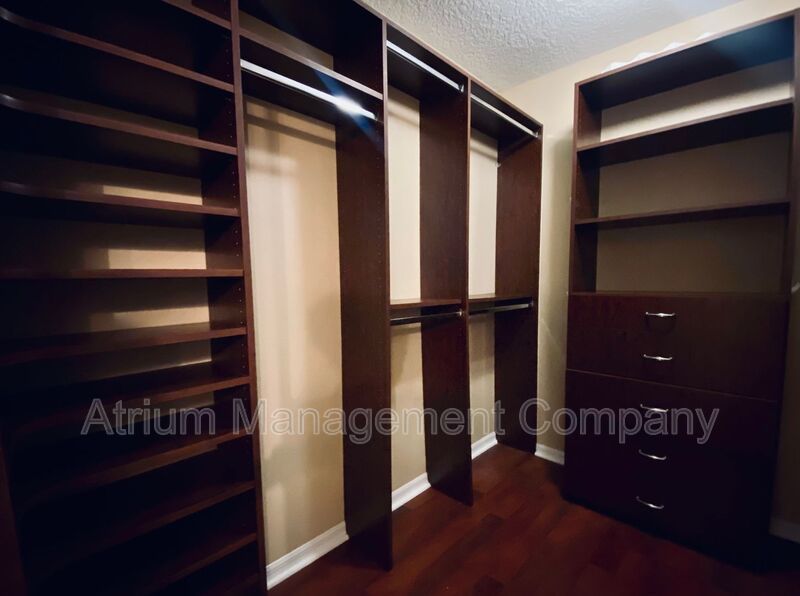 Beautiful 3 Bedroom Home in the Exclusive Gated Community of Stoneybrook West! property image