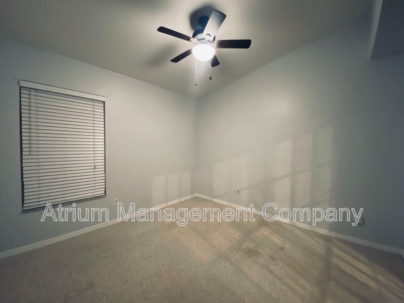 Beautiful 3 Bedroom Home in the Exclusive Gated Community of Stoneybrook West! property image