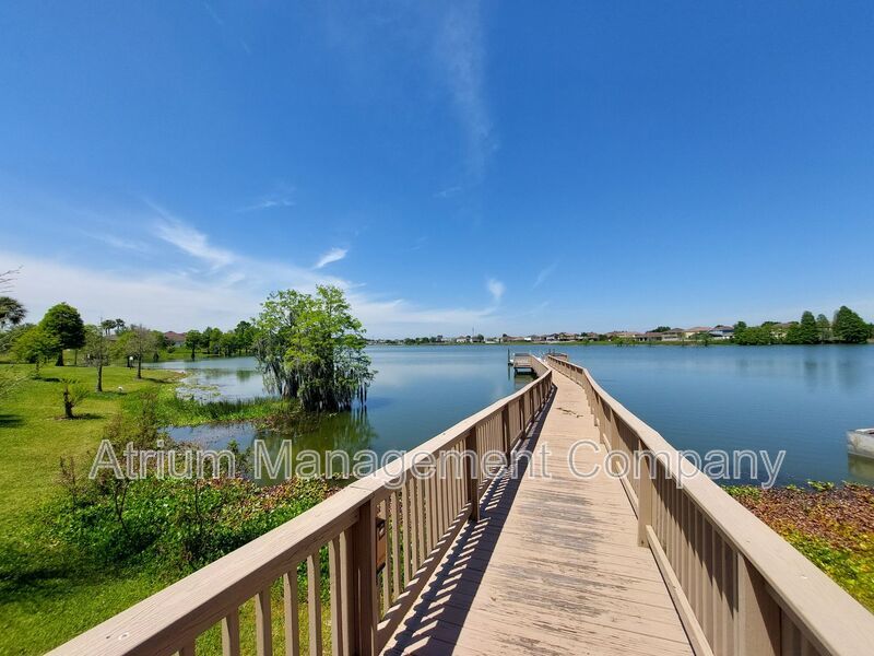 RENT SPECIAL: $500 off the first month’s rent! Beautiful 3Bed/2Bath Home in North Lakeland property image