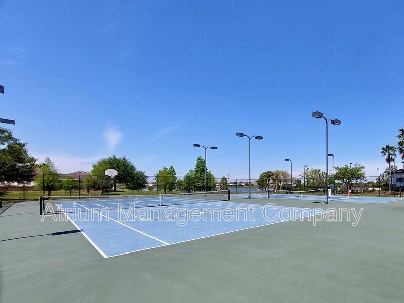 RENT SPECIAL: $500 off the first month’s rent! Beautiful 3Bed/2Bath Home in North Lakeland property image