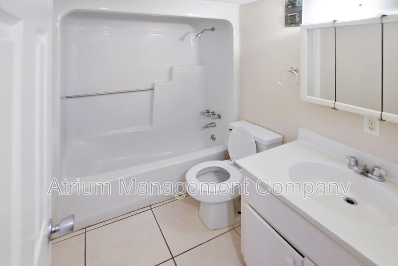 Charming 2 Bed 1 Bath Apartment in DeLand, FL!!!! property image