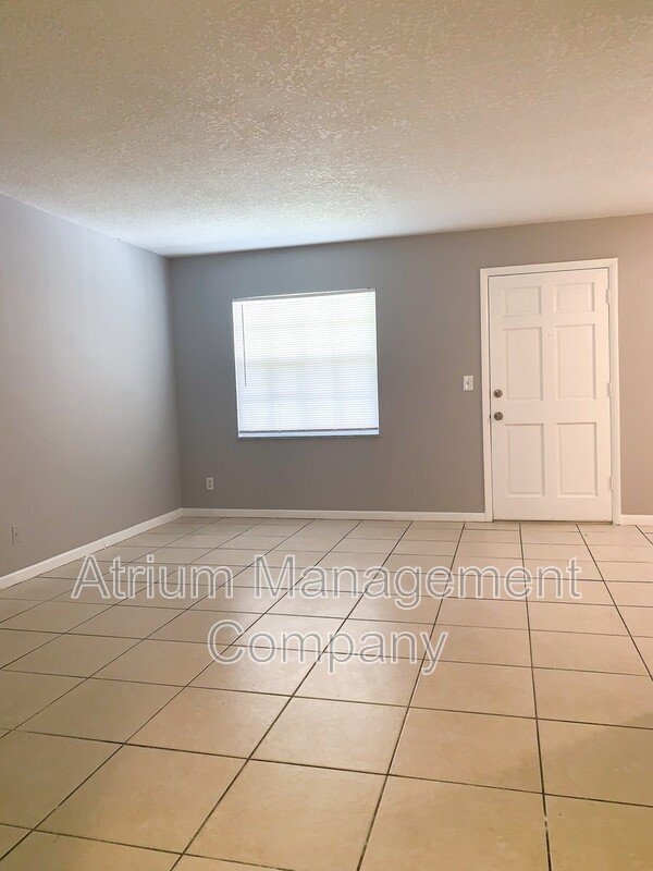 Charming 2 Bed 1 Bath Apartment in DeLand, FL!!!! property image