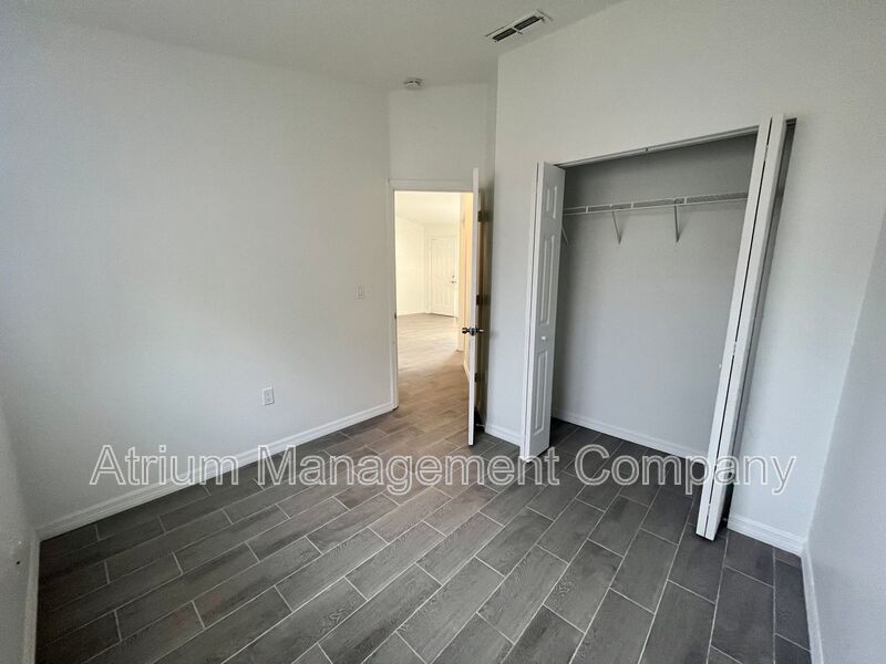 2 Bedroom, 1 Bathroom Renovated Apartment Home!!!! property image