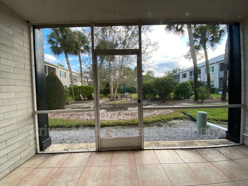 Charming 1-Bedroom Condo in Scenic Winter Park’s Mead Gardens Community property image