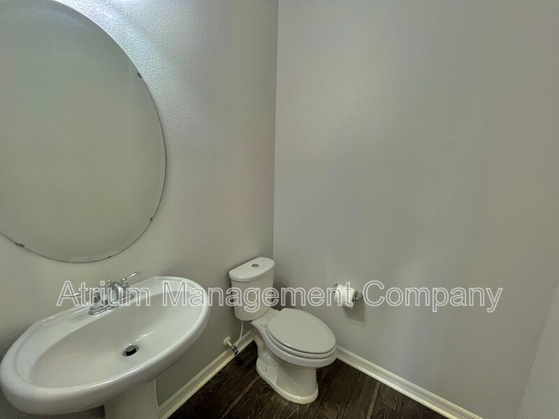 Beautiful 3-bedroom, 3.5-bathroom townhome in Oviedo property image