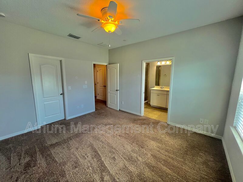 Beautiful 3-bedroom, 3.5-bathroom townhome in Oviedo property image