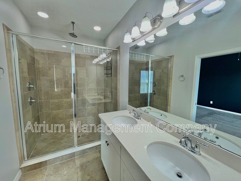 Beautiful 3-bedroom, 3.5-bathroom townhome in Oviedo property image