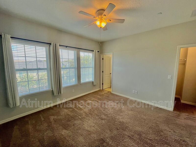 Beautiful 3-bedroom, 3.5-bathroom townhome in Oviedo property image