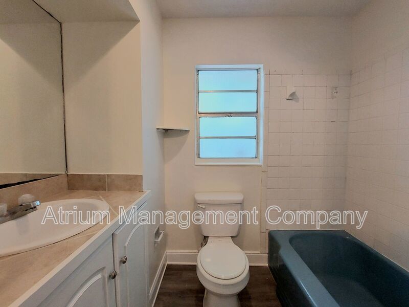 3 Bedroom, 2 Bathroom House in Lakeland property image