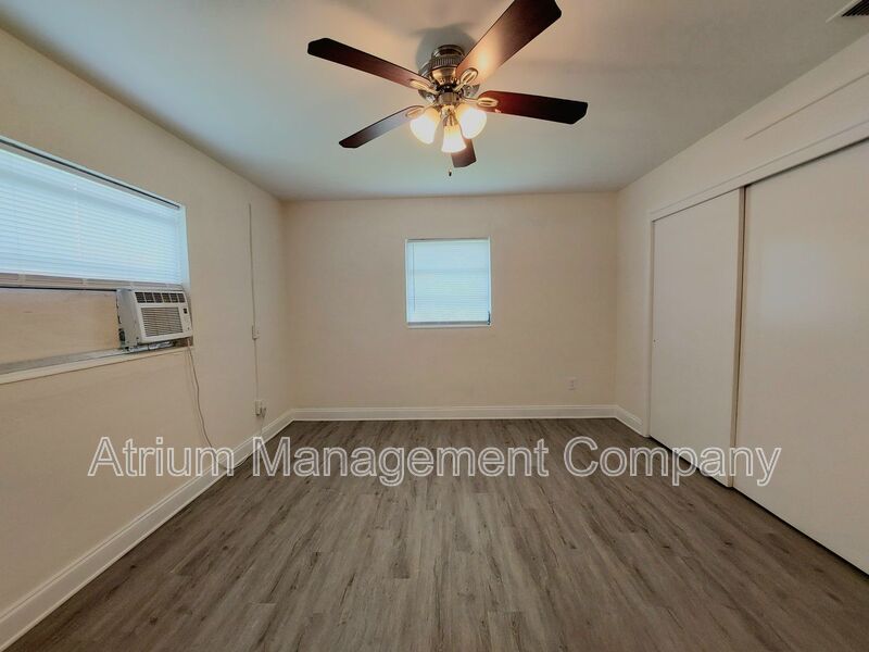 3 Bedroom, 2 Bathroom House in Lakeland property image