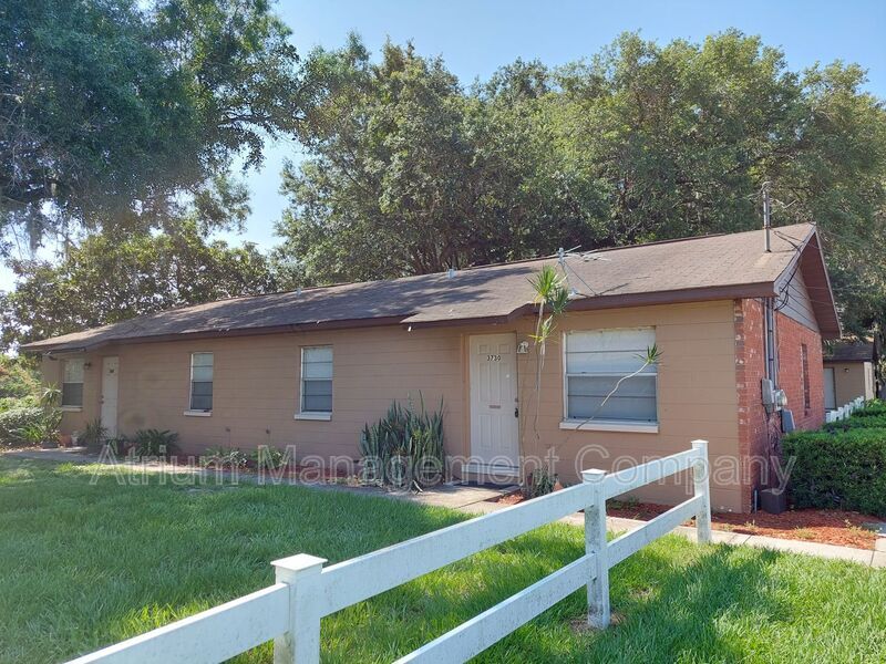 Coming SOON! Lakeland 2 Bed / 1 Bath Apartment - RENT SPECIAL! 50% OFF OF FIRST MONTH'S RENT property image