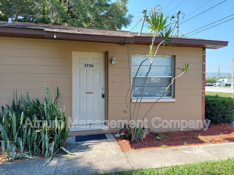 Coming SOON! Lakeland 2 Bed / 1 Bath Apartment - RENT SPECIAL! 50% OFF OF FIRST MONTH'S RENT property image